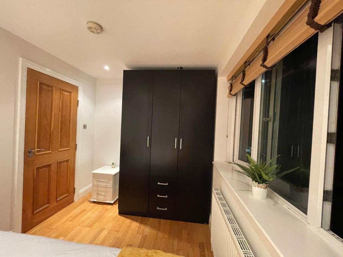 Beautiful & Luxurious In Richmond Apartment