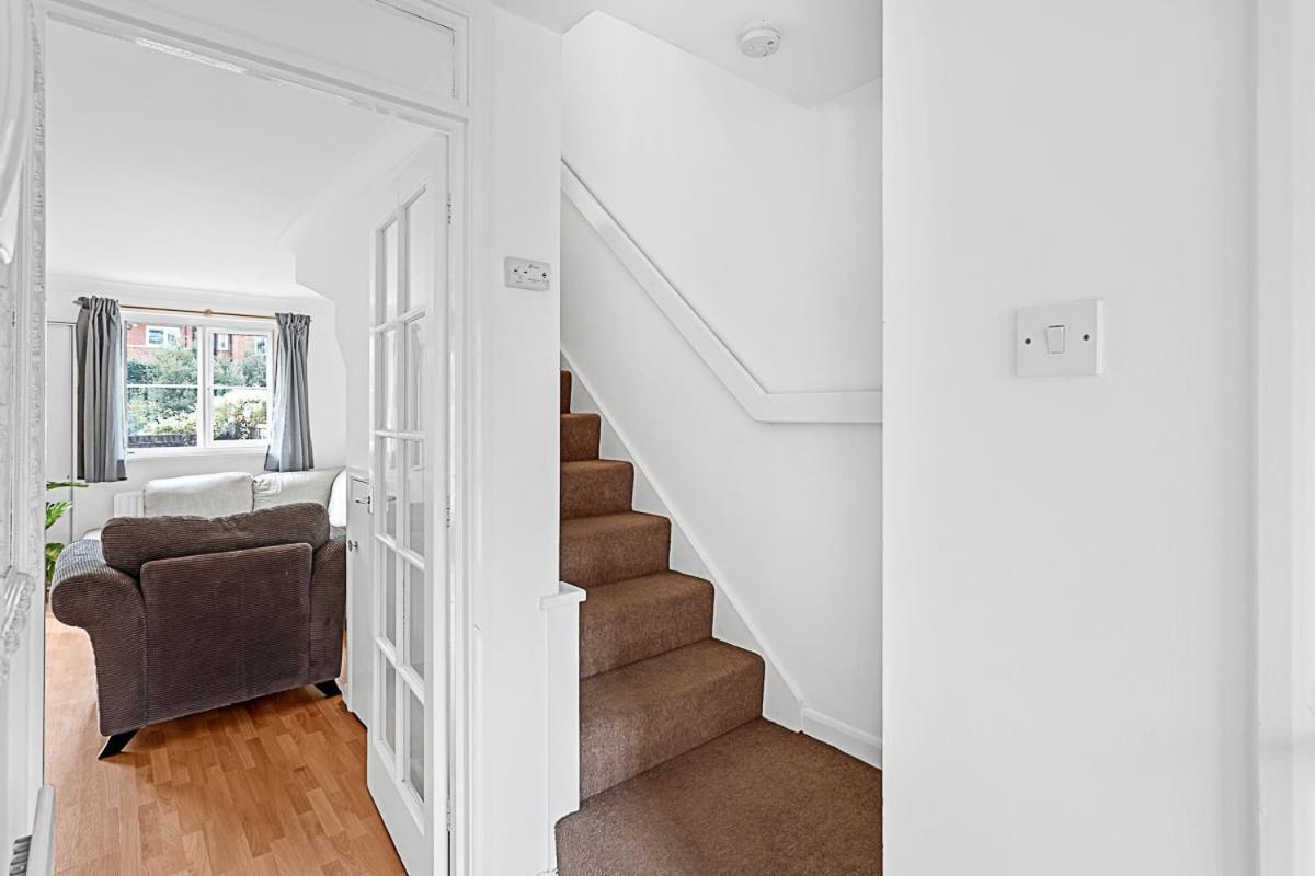 Beautiful Three-bedroom House In Richmond Holiday home
