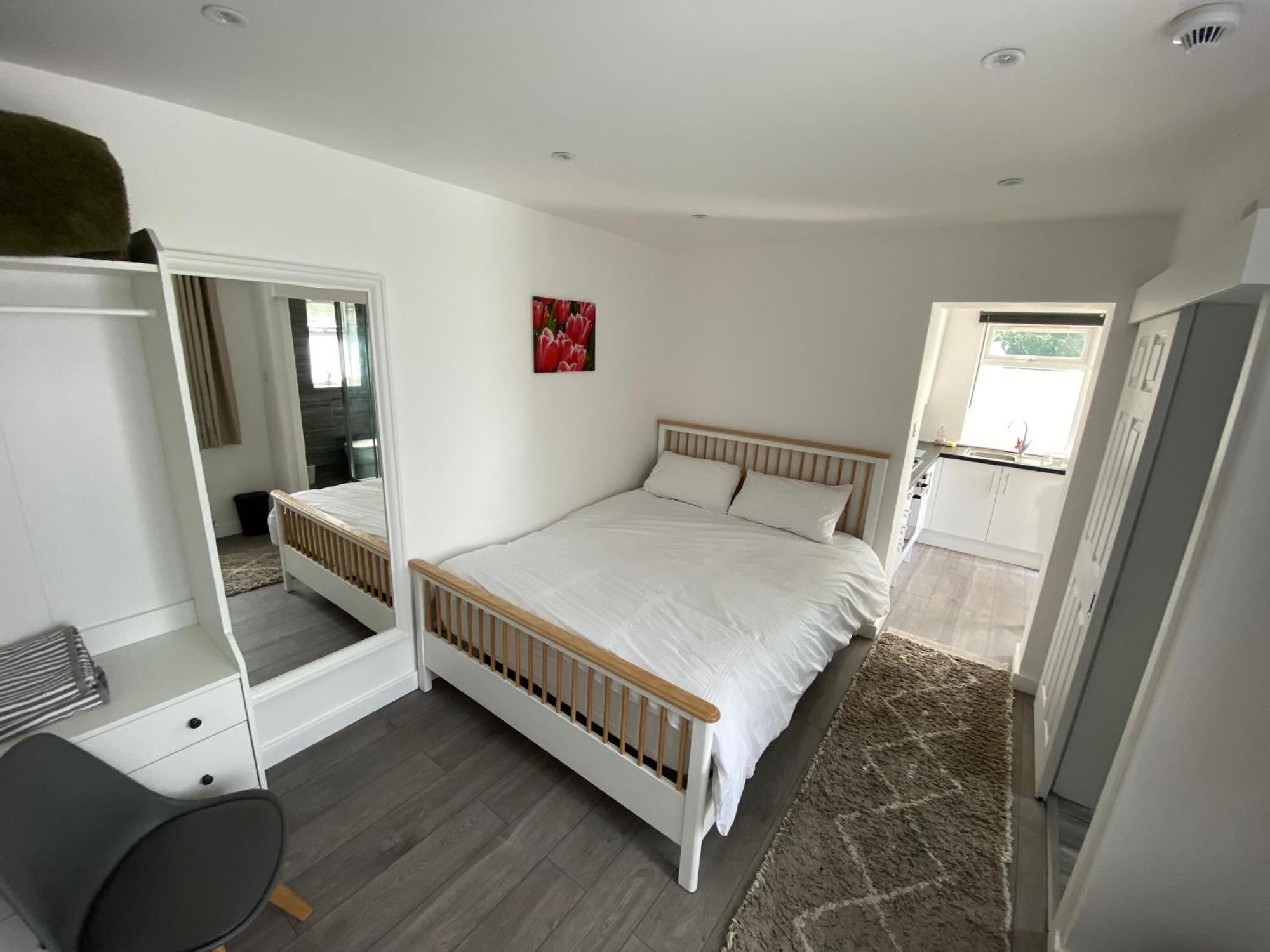 The Albert, Whitton *
