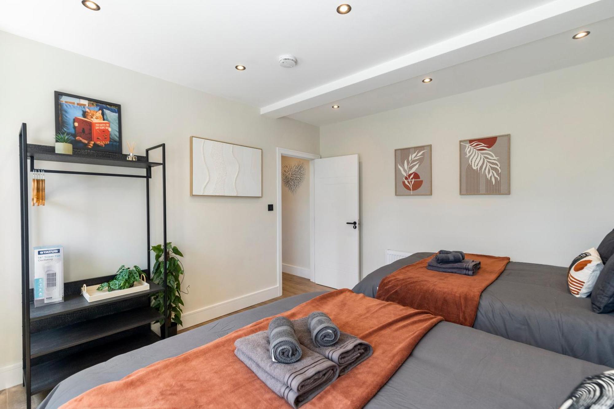Kew Garden 2br Sleeps 9 Near London *