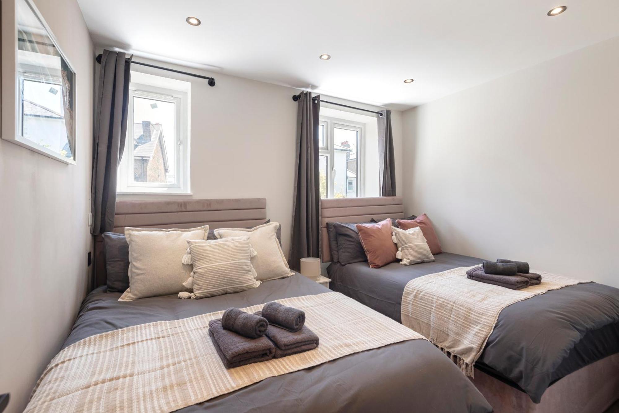 Apartment Kew Garden 2br Sleeps 9 Near London *