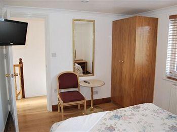 Annexe 2* Richmond (Greater London)