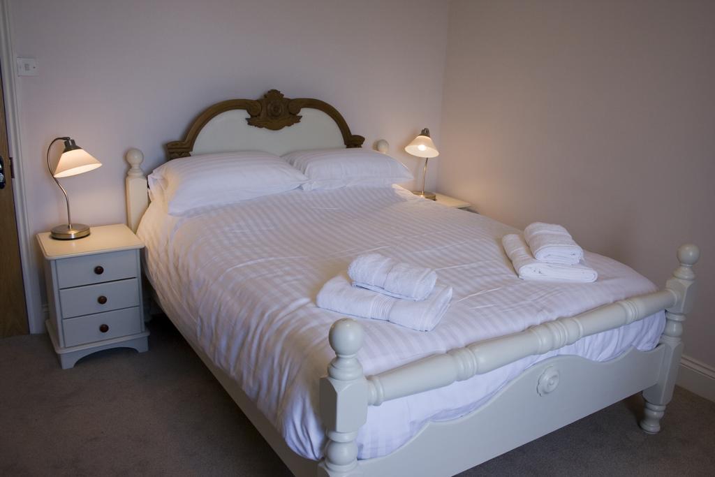 Middlemoor House Bed & Breakfast *