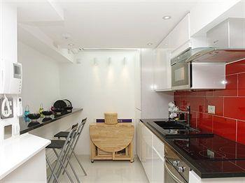 Lets London Hotel