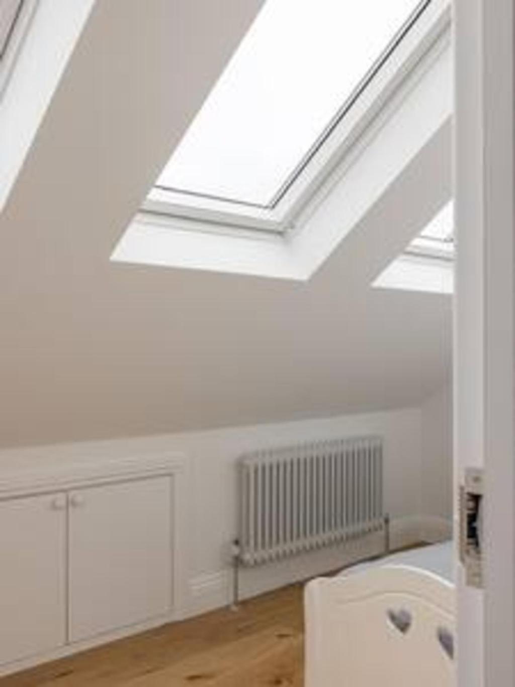 Tudor House - Kingston Luxury 5 Bed * Richmond (Greater London)