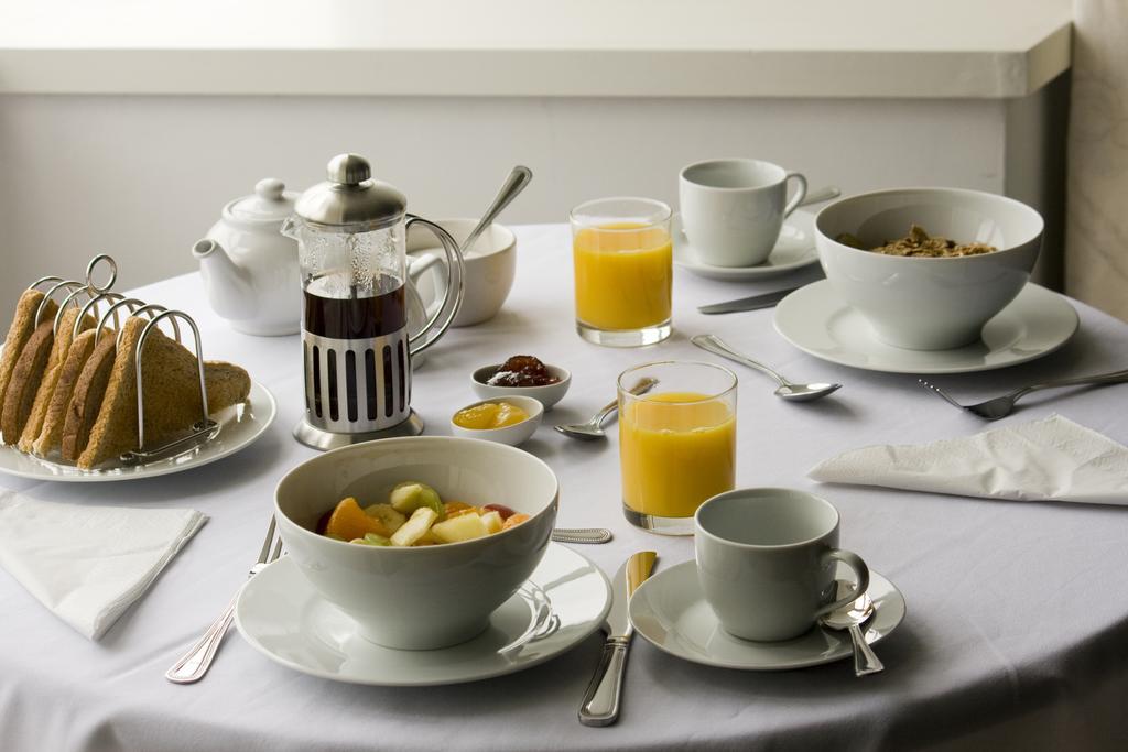 Middlemoor House Bed & Breakfast *