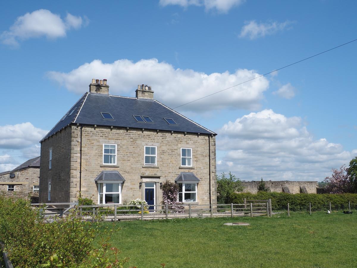 Middlemoor House *