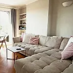 Richmond-On-Thames, London, Luxery Apparment With Balcony
