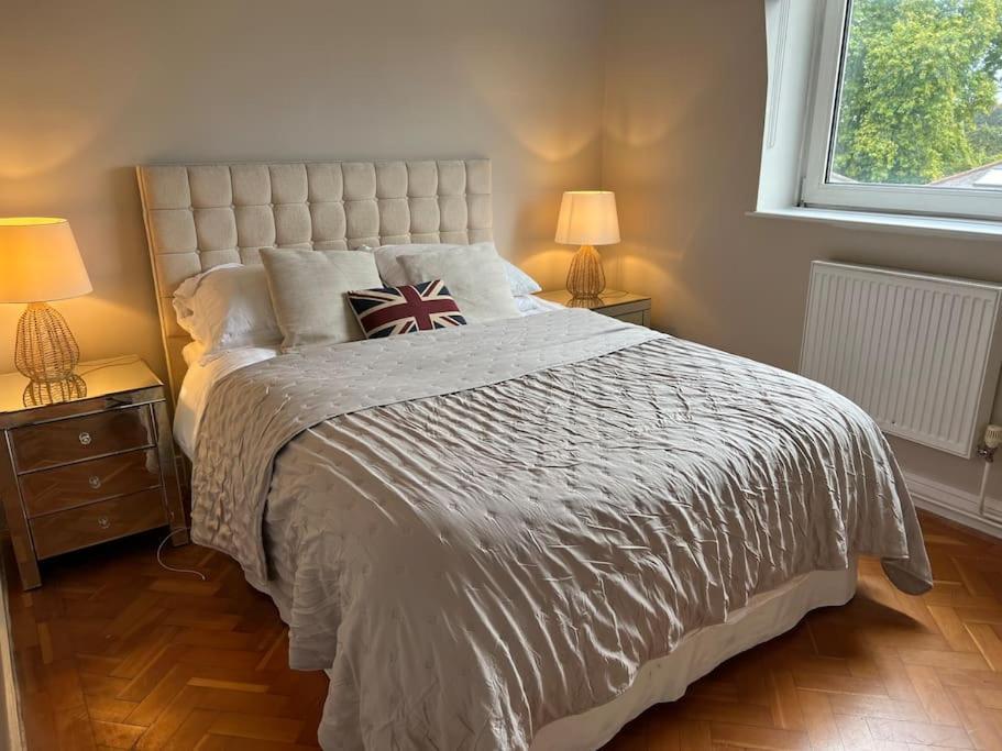 Richmond-on-thames, London, Luxery Apparment With Balcony Richmond (Greater London)