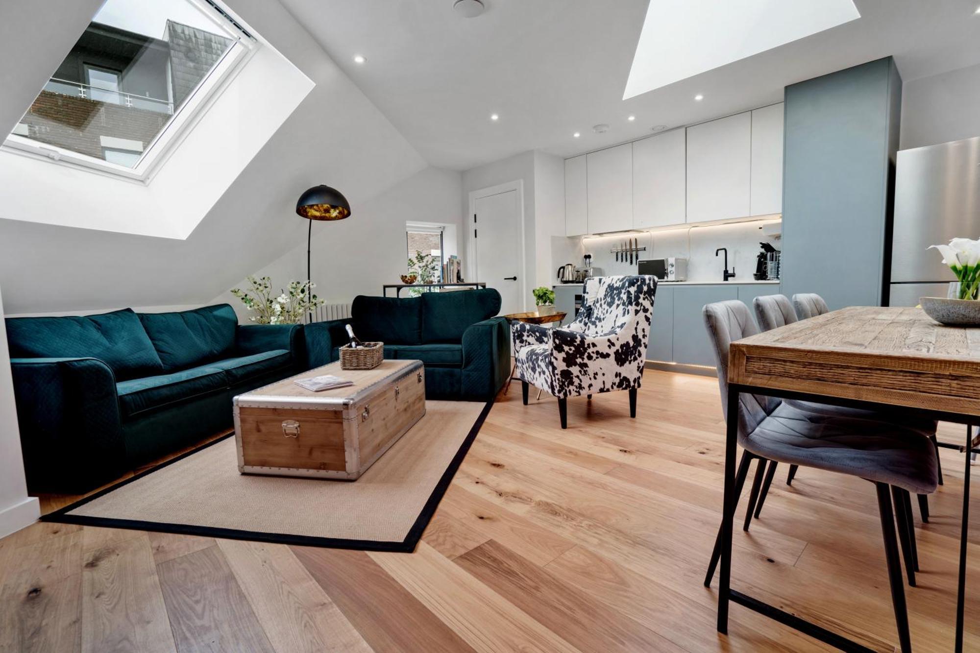 Super 3 Bed In Richmond *